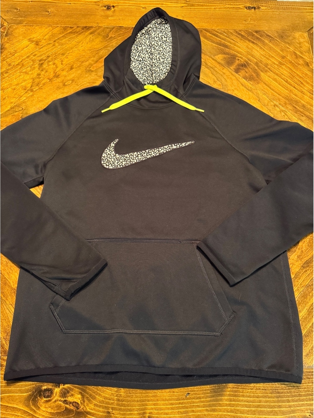 Nike Therma-Fit Black Hoodie with Patterned Lining and Logo - Men's Medium